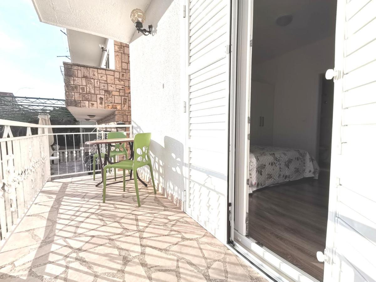 Top Studio 9 Makarska Rivijera Проманья Экстерьер фото